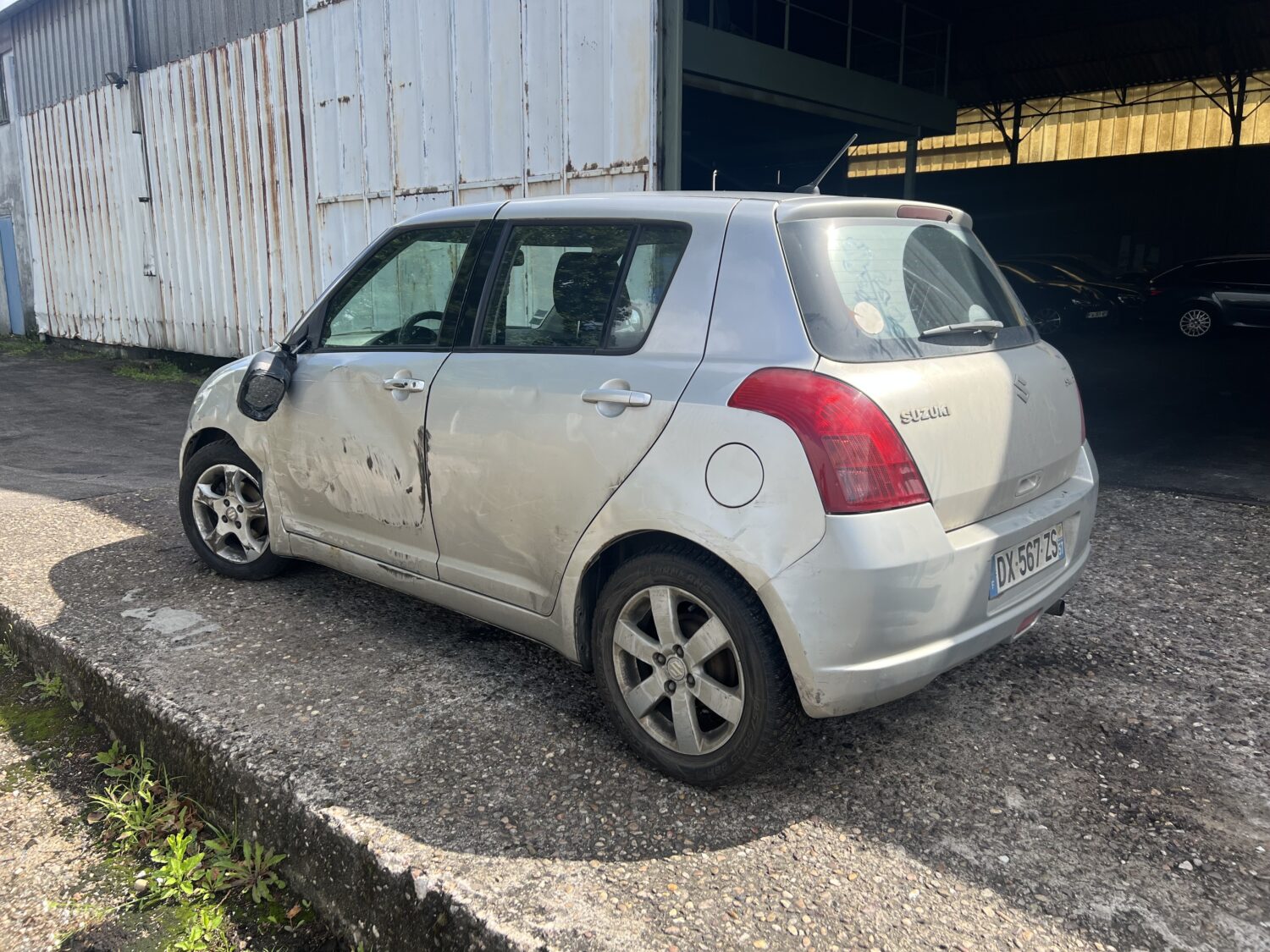 SWIFT 3 1.3 i 16V 90.