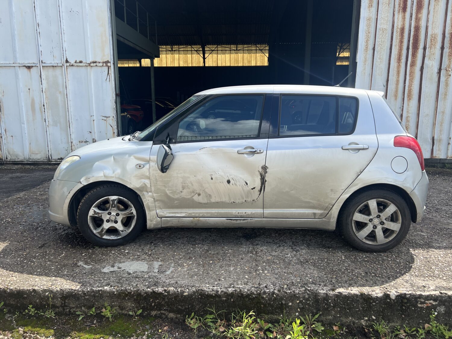 SWIFT 3 1.3 i 16V 90.