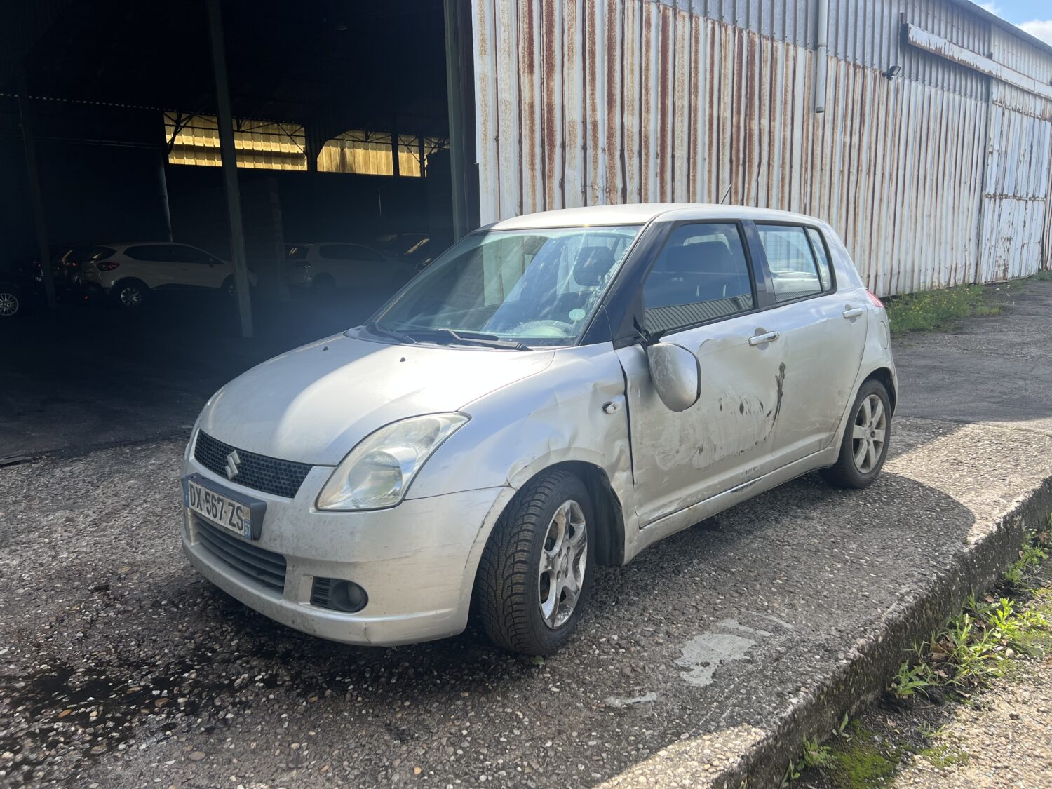 SWIFT 3 1.3 i 16V 90.