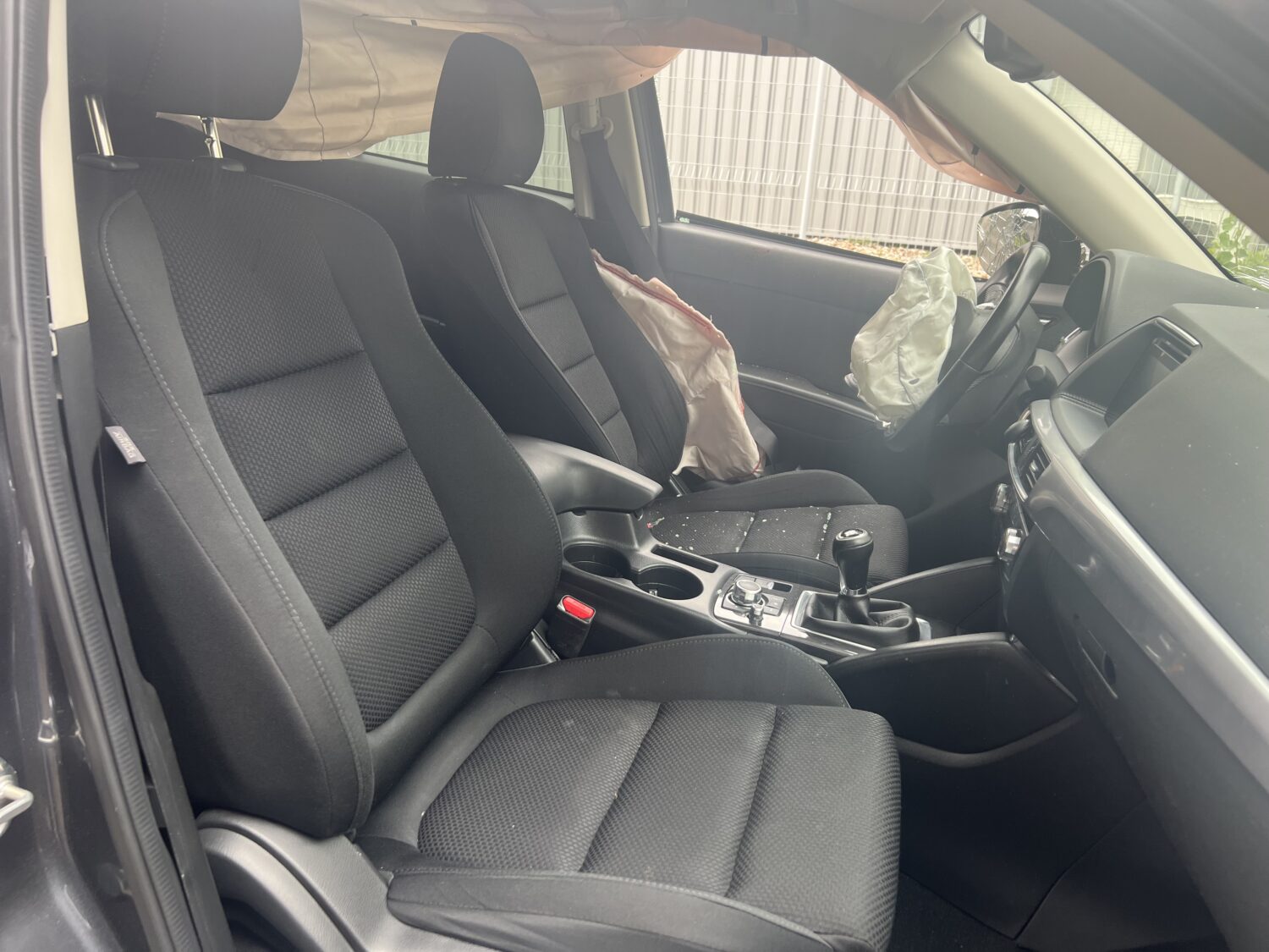 CX 5 2.1 i 16V 165.