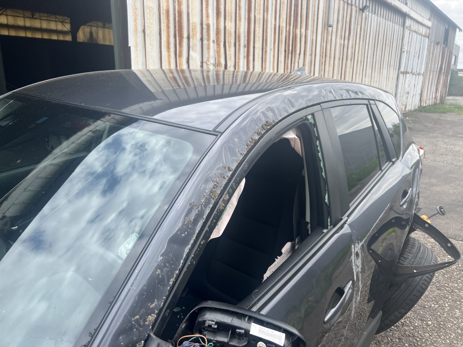 CX 5 2.1 i 16V 165.