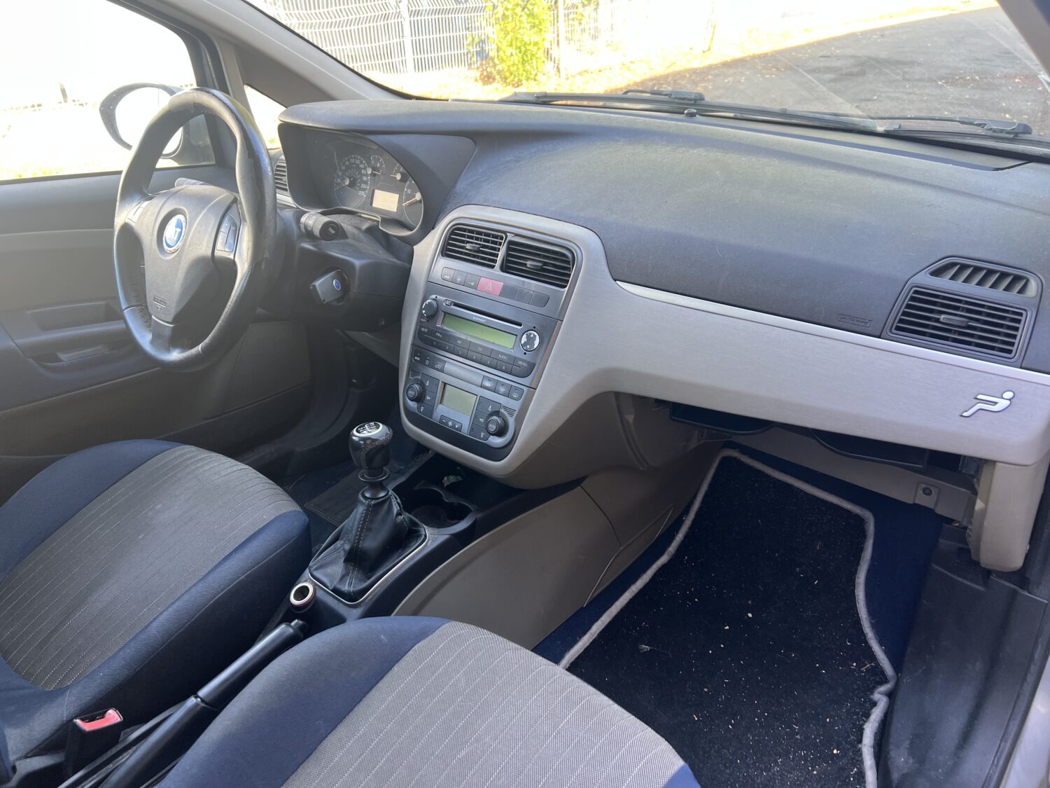 PUNTO GD 1.3 JTD 90.
