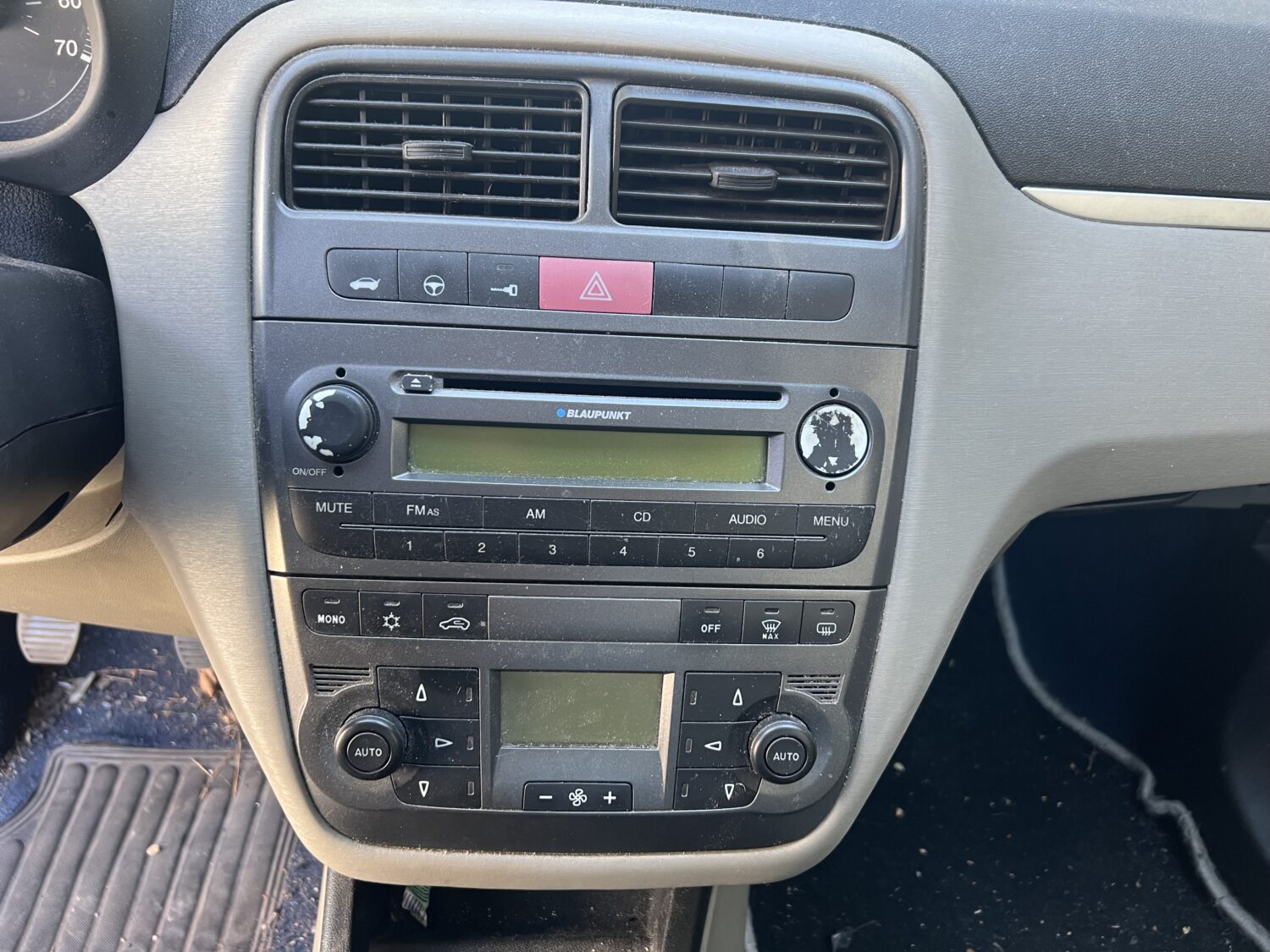 PUNTO GD 1.3 JTD 90.