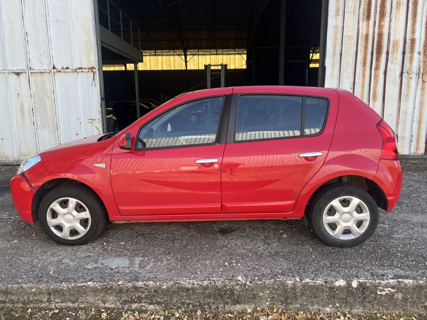 SANDERO 1.4 i / GPL 75.