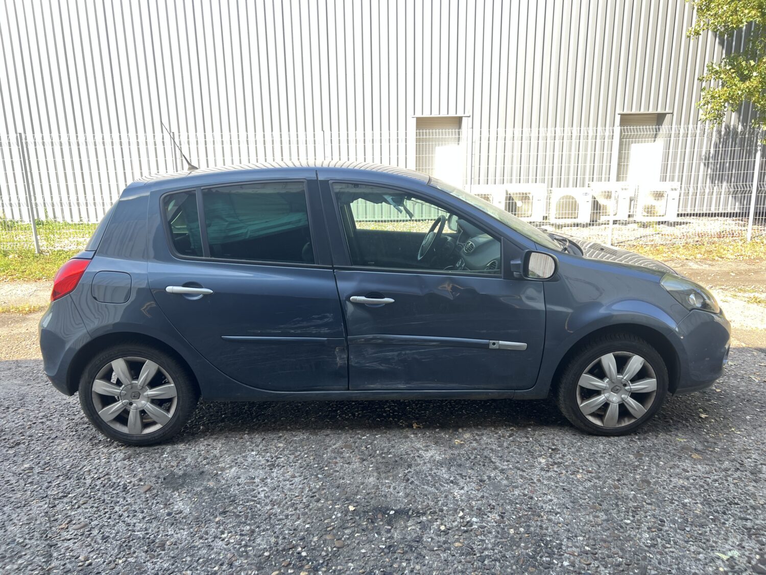 CLIO 3  1.5 DCI 105.