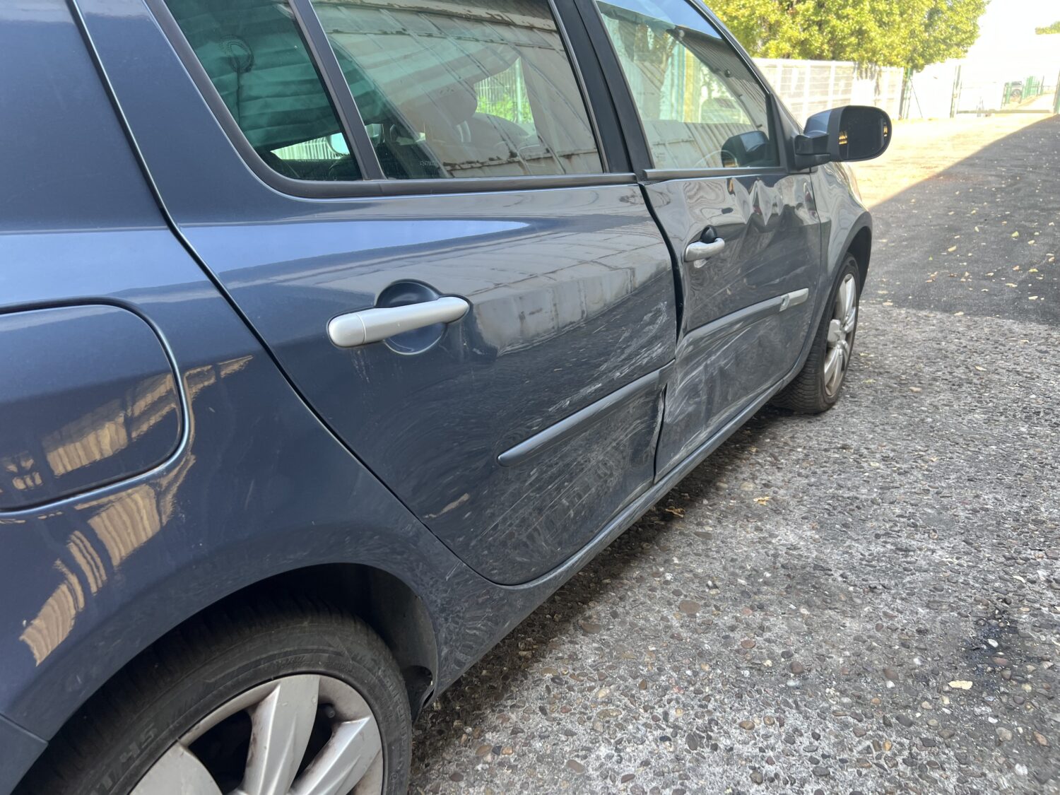 CLIO 3  1.5 DCI 105.