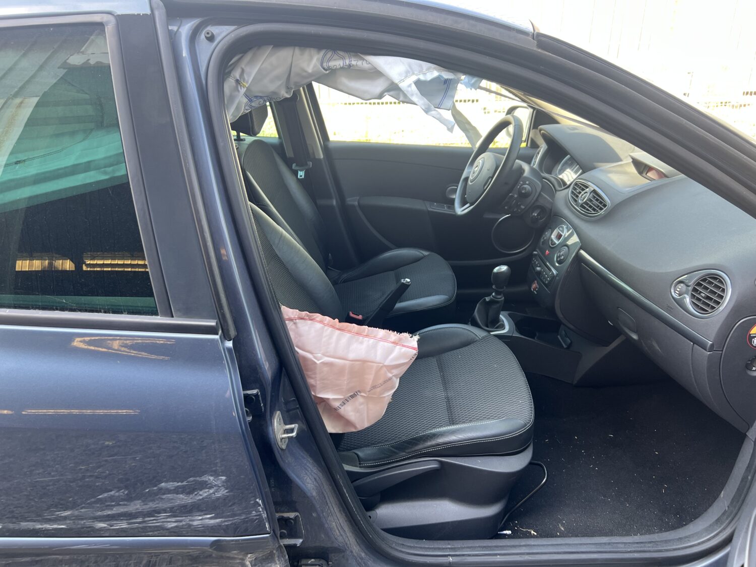 CLIO 3  1.5 DCI 105.