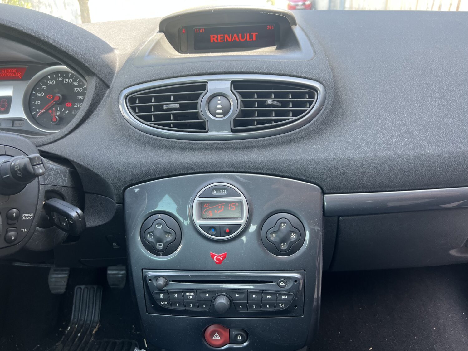 CLIO 3  1.5 DCI 105.