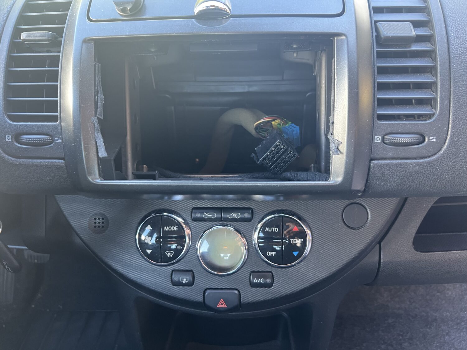 NOTE 1.6 i 16V 110.