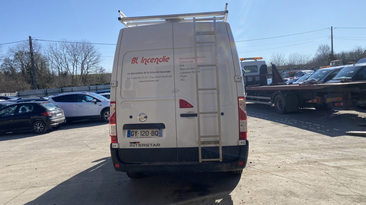 INTERSTAR 2.3 DCI 136