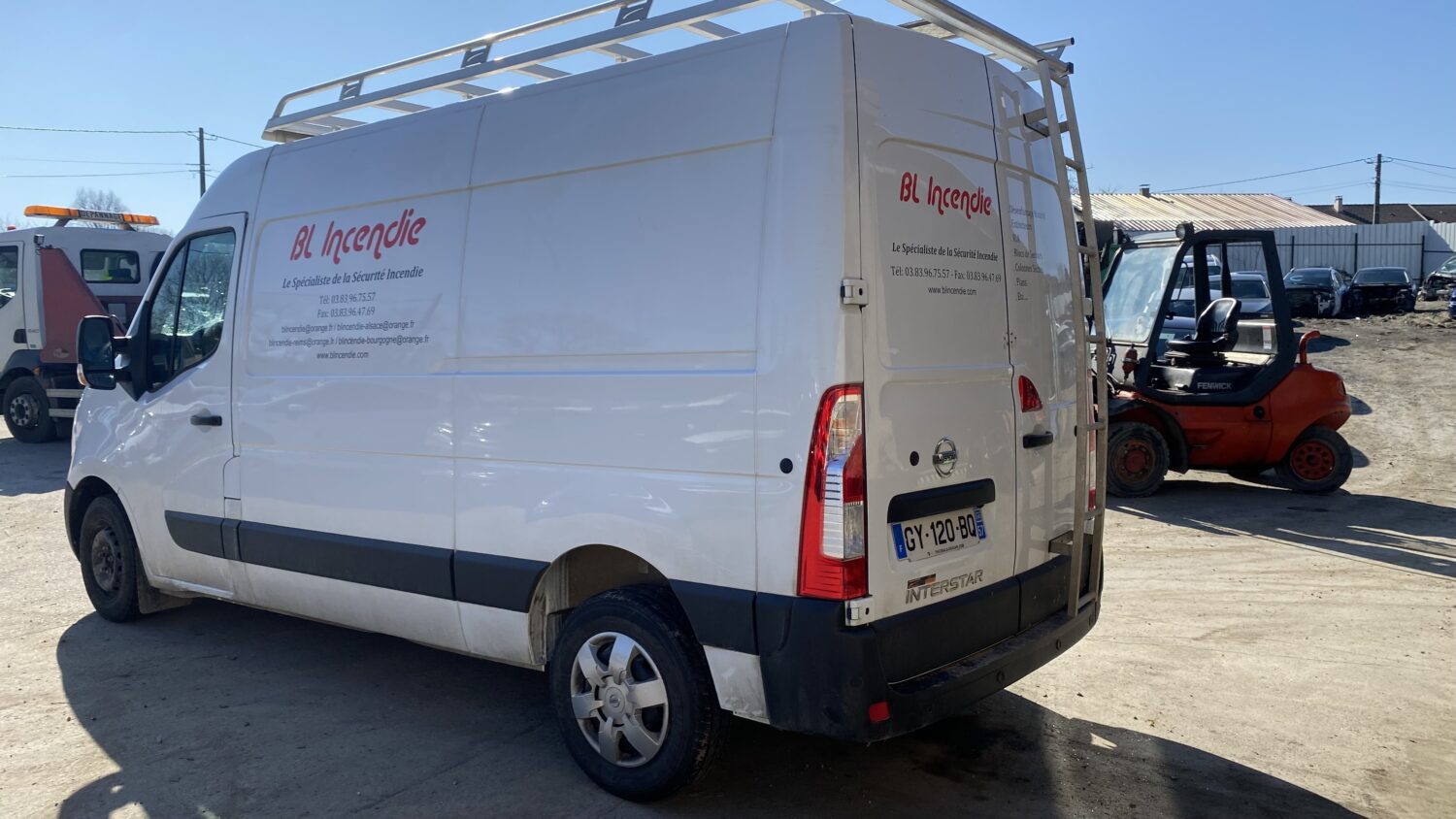 INTERSTAR 2.3 DCI 136
