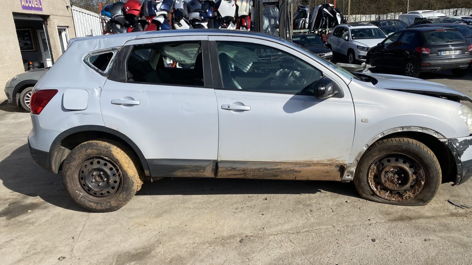 QASHQAI 2.0i 140