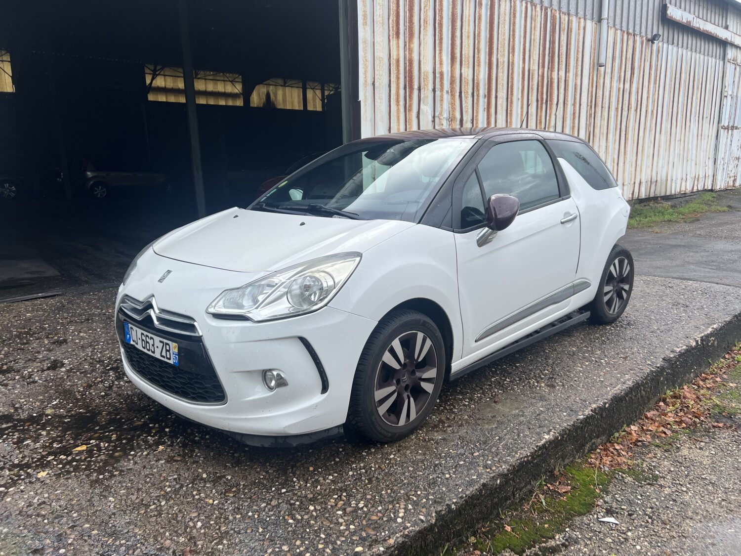 DS 3  1.6 HDI 90.