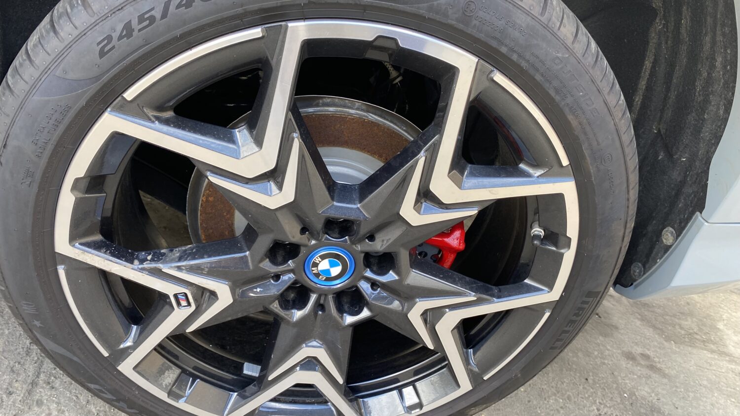 IX2 XDRIVE30 313