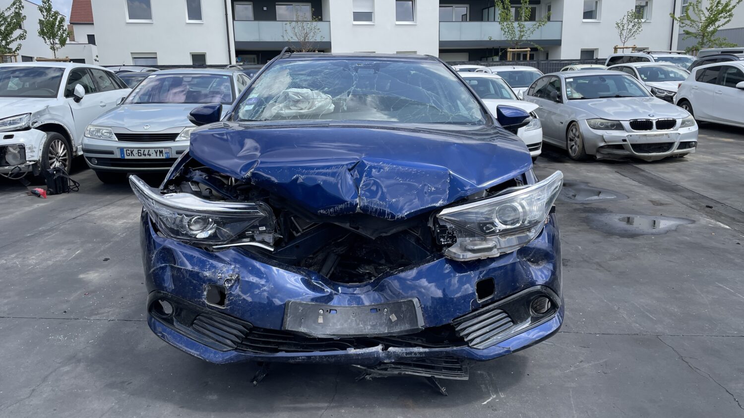 AURIS 1.8 HYBRID 100