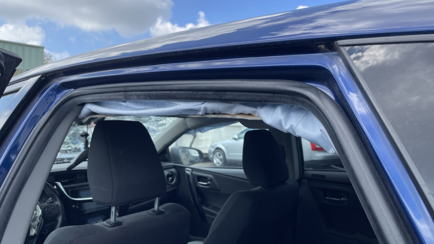 AURIS 1.8 HYBRID 100