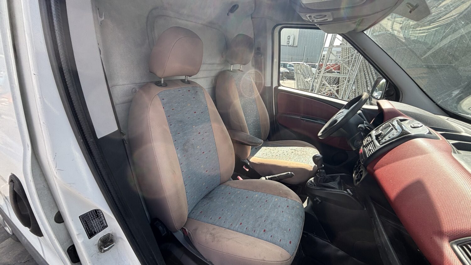 DOBLO 1.6 JTD 105